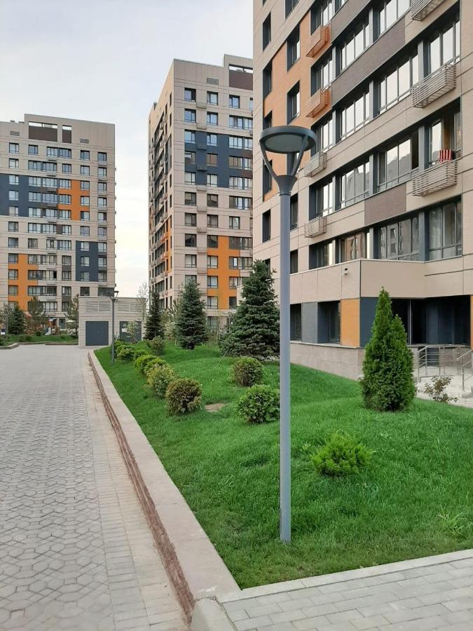 Element, 157 Apartment Almaty Luaran gambar